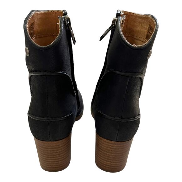UGG Black Leather Ankle Booties Block Heel Side Zip Size 6.5 - Picture 4 of 10